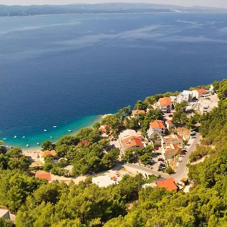 לינה וארוחת בוקר Petra ברלה