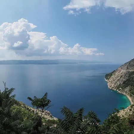 Petra Nocleg ze śniadaniem Brela